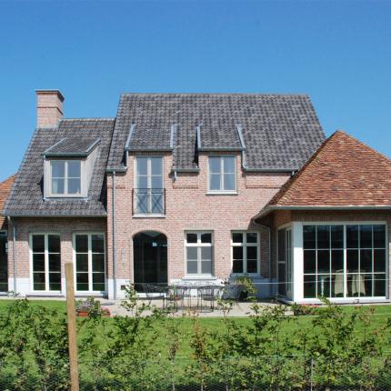 Achtergevel villa in landellijke stijl