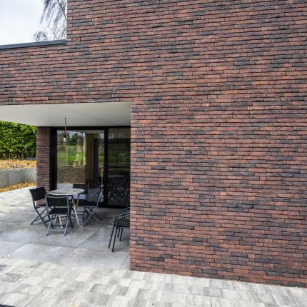 MULTIBAT - House with a view