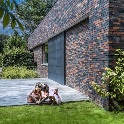 Terras met schuifpoort in zink