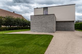 Multibat - Mooie villa in combinatie van gevelsteen & crepi Multibat - Mooie villa in combinatie van gevelsteen & crepi