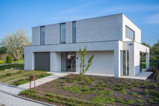 Villa met architectonische verrassingen Villa met architectonische verrassingen