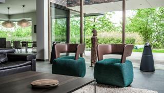 Multibat, moderne strakke villa met doorgedreven volumespel